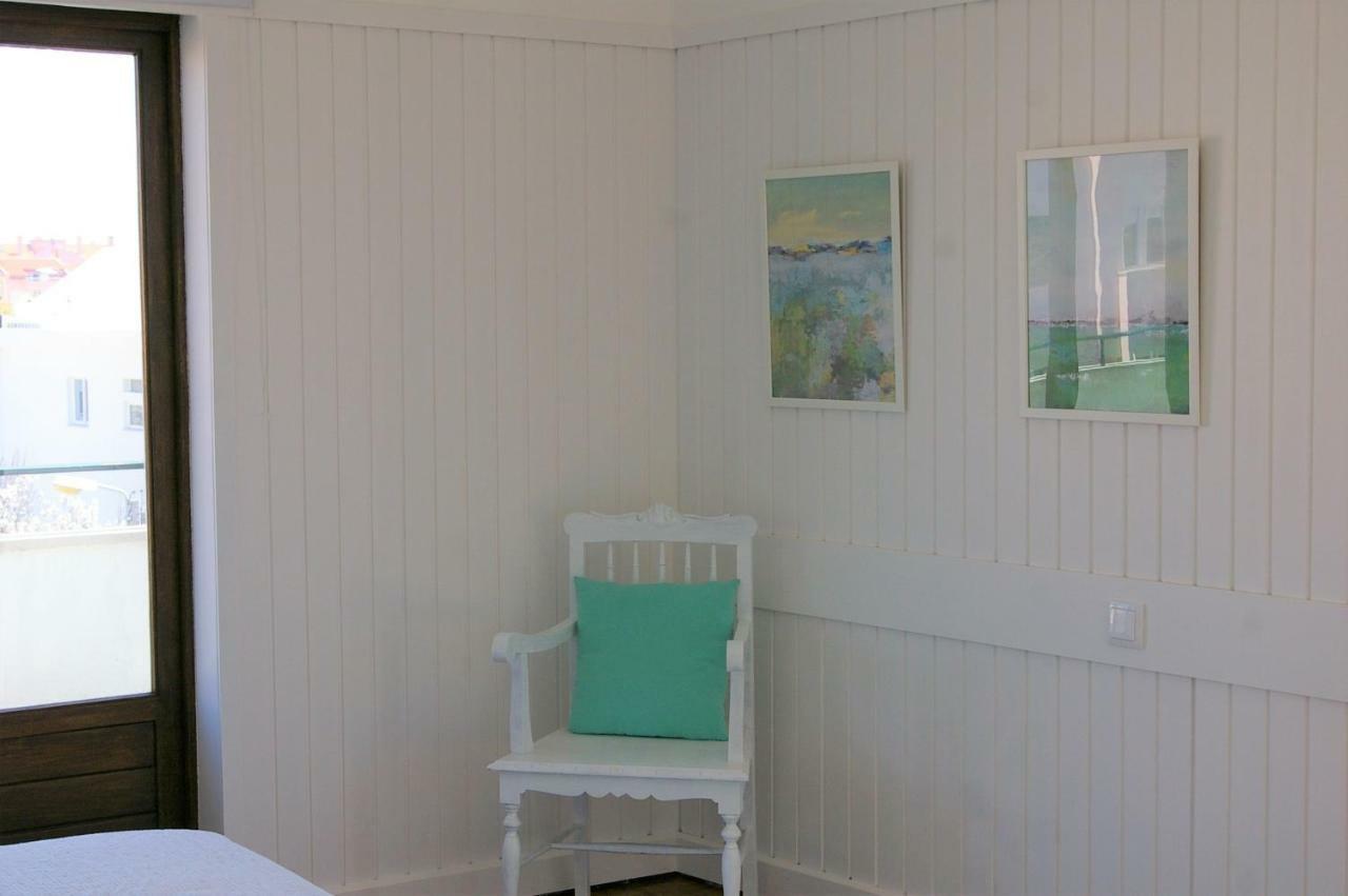Blue Apartment Parede Beach House Екстериор снимка