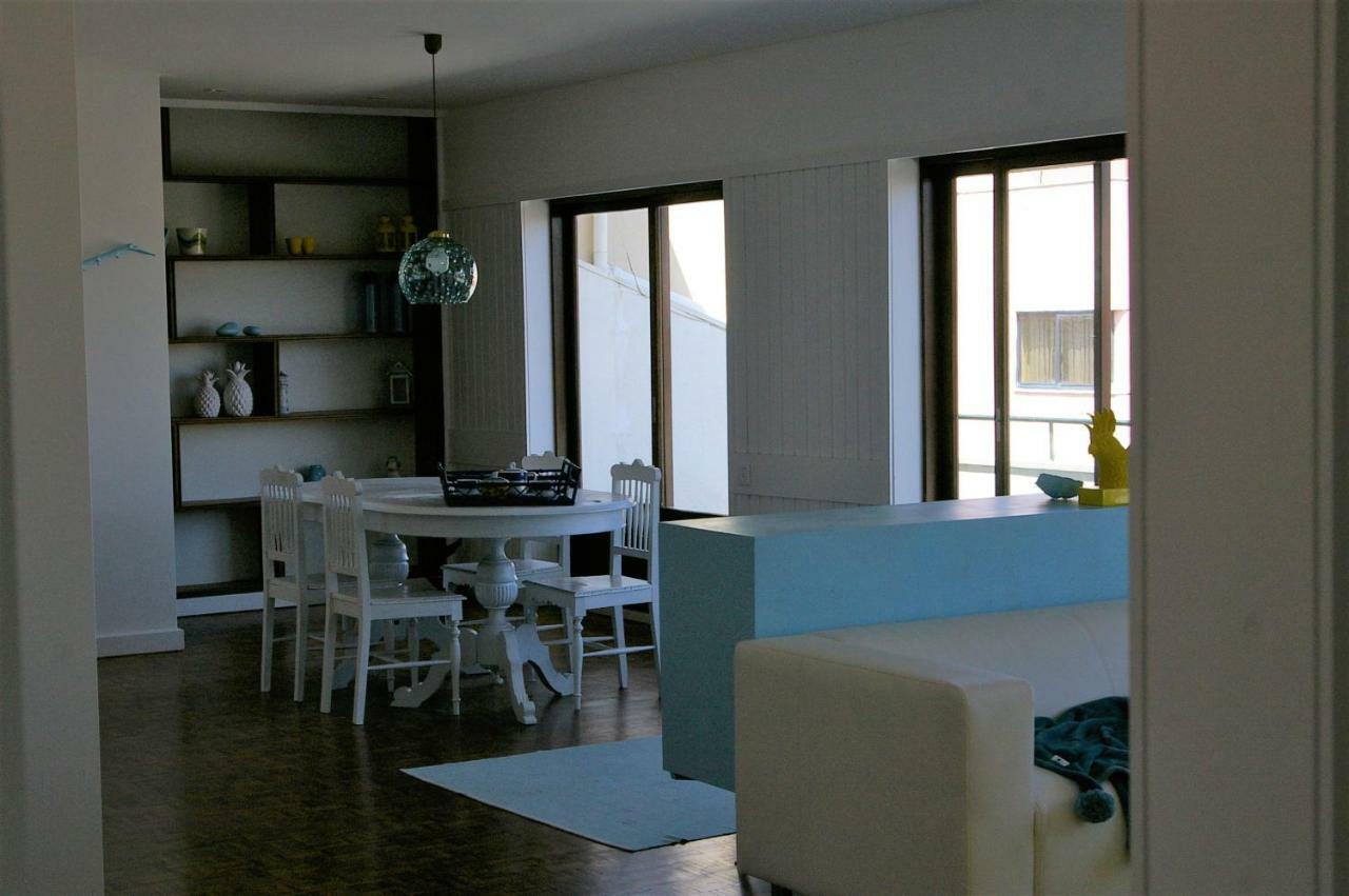 Blue Apartment Parede Beach House Екстериор снимка