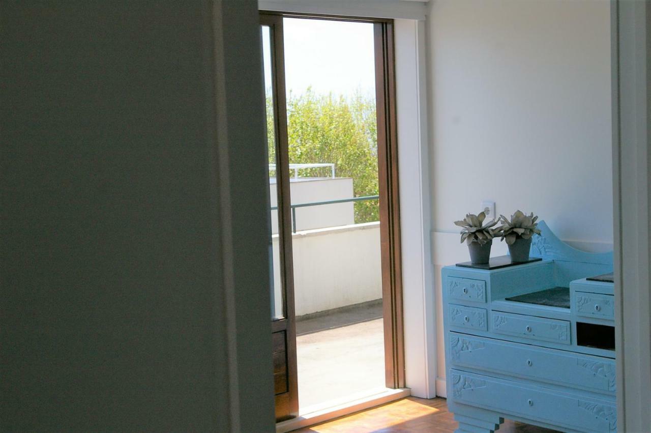 Blue Apartment Parede Beach House Екстериор снимка